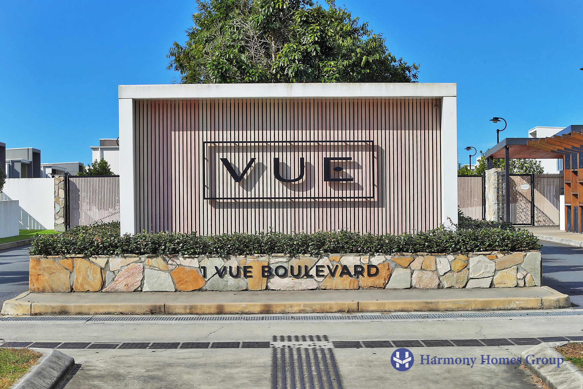 37-1Vue015