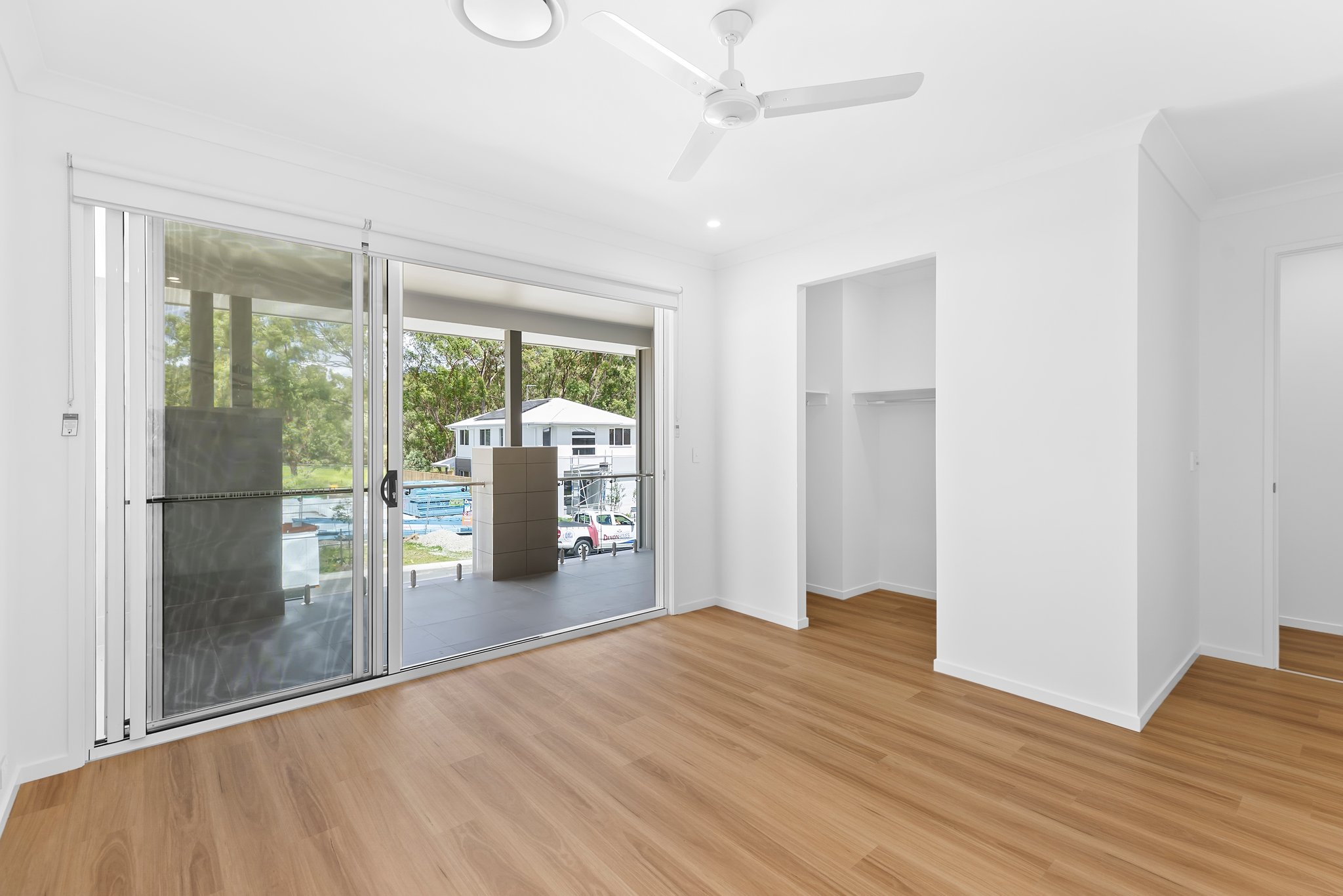 3-web-or-mls-33-prahan-cres